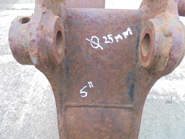 For JCB 801 MINI DIGGER 5" BUCKET with 25mm PINS	