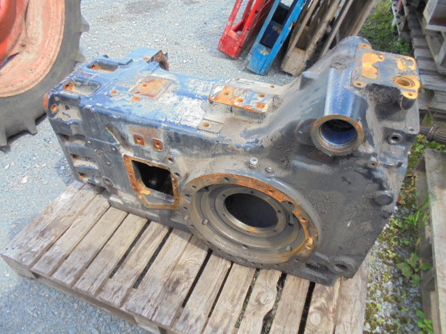 For NEW HOLLAND 6070 50K REAR AXLE CENTRE HOUSING 