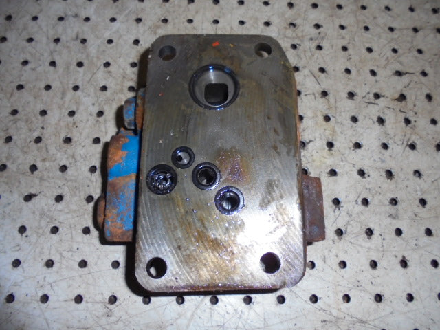 For FORD 5610 6610 HYDRAULIC PRIORITY VALVE