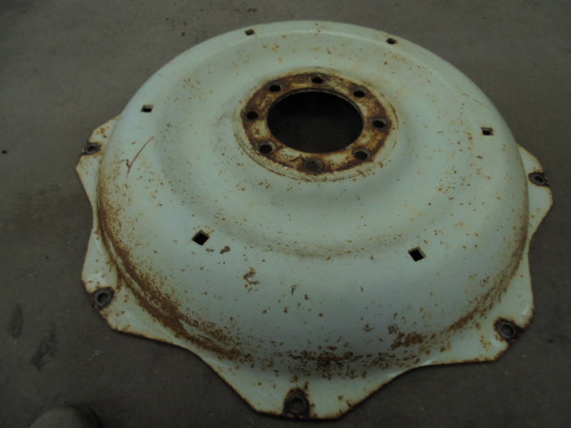 For CASE 84/85 SERIES 13.6 X 36 REAR WHEEL CENTRE DISH