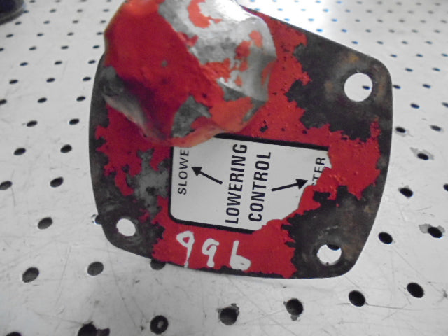 For DAVID BROWN 990 995 996 LOWERING CONTROL KNOB & PLATE