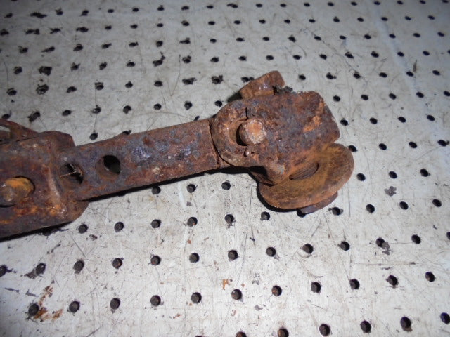 For FORD 5610 LH HYDRAULIC ARM STABALISER BAR - FOR SPARES