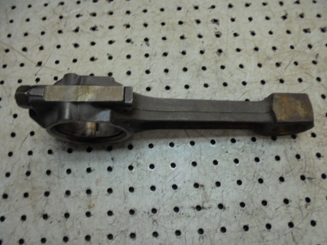 For CASE 4240 ENGINE CONROD - no4 - DT268 ENGINE