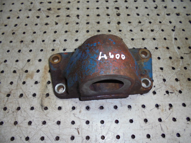 For FORD 4600 2wd FRONT AXLE FRONT AXLE BRACKET