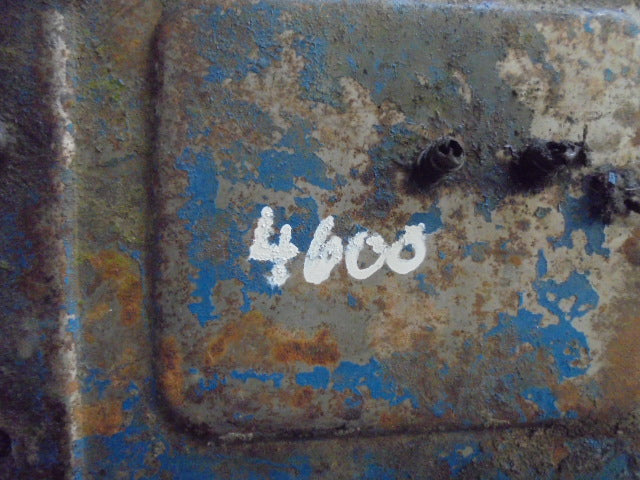 For FORD 4600 FRONT AXLE BOULSTER COVER PLATE - under headlamps