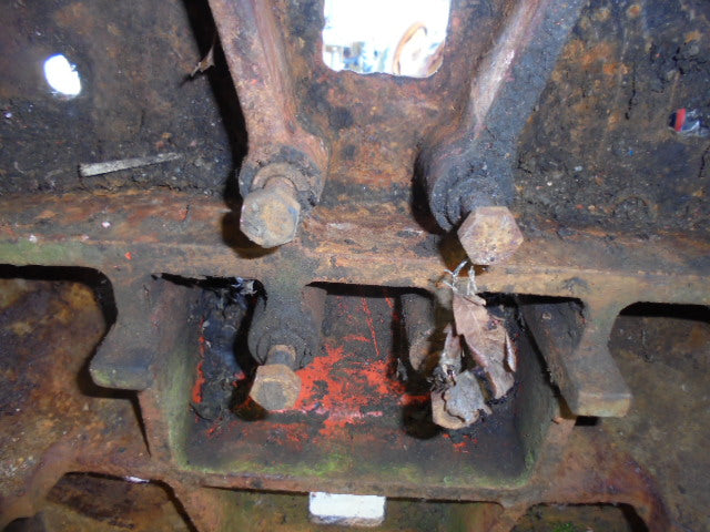 For DAVID BROWN 1210 /1212 2wd FRONT AXLE BOULSTER
