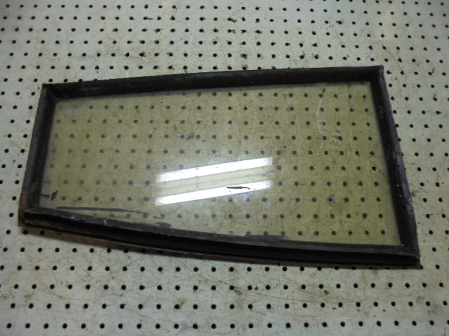 For DAVID BROWN 1390 RH LOWER FRONT GLASS & RUBBER