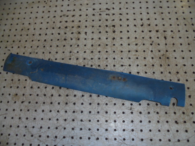 For FORD 4600 Q CAB LH FRONT CAB PILLAR LOWER PLASTIC COVER