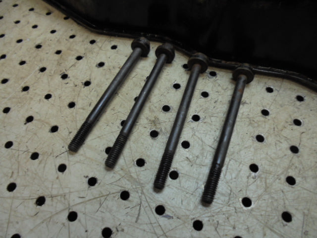 For CASE 4240 / 895 ENGINE ROCKER COVER ASSEMBLY