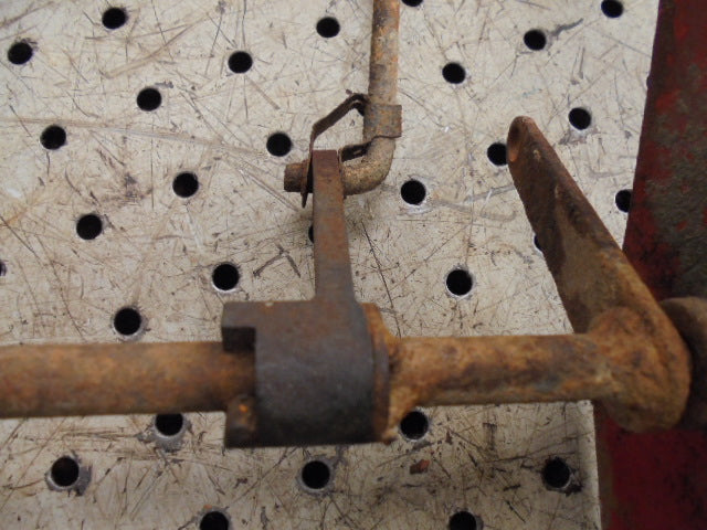 For DAVID BROWN 995 / 996 THROTTLE LINKAGE AND BRACKET