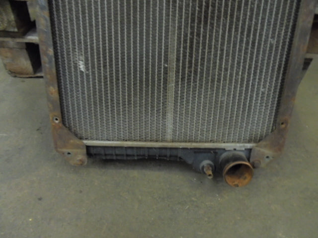 For CASE 4240 Engine Radiator