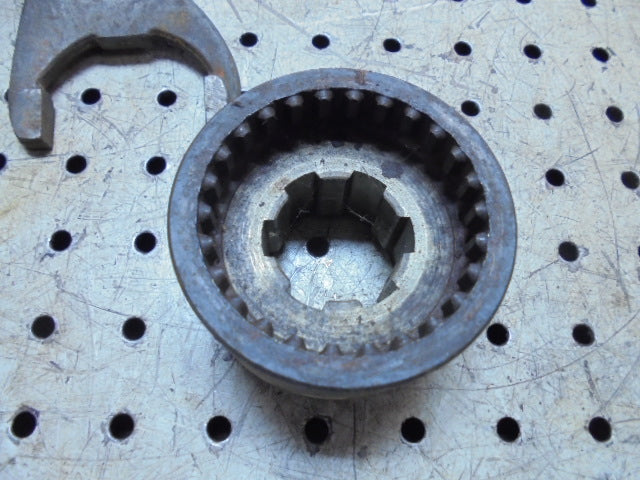 For FORD 2600 DIFF LOCK COUPLING & FORK