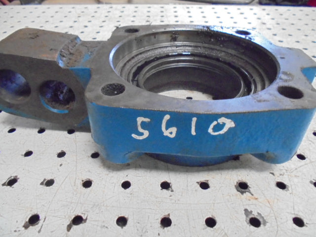 For FORD 5610 6610 7610 PTO SHAFT OUTER BEARING HOUSING