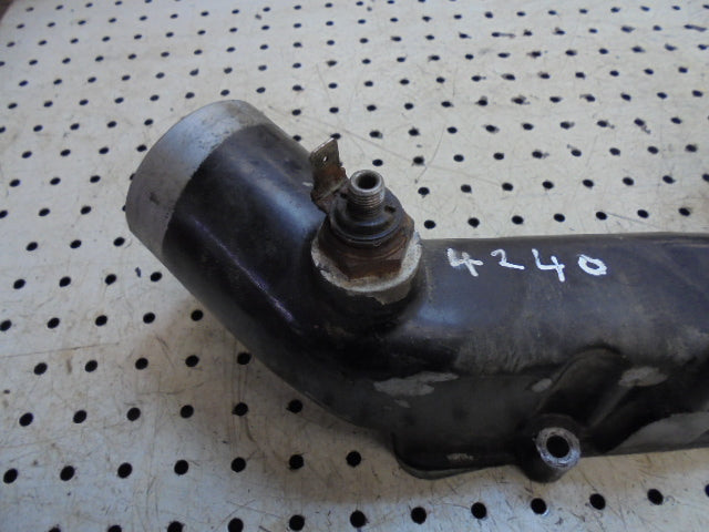 For CASE 4240 / 895 ENGINE AIR INLET MANIFOLD