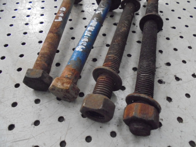 For FORD 5610 6610 7610 HYDRAULIC ASSISTOR RAM BRACKET MOUNTING BOLTS