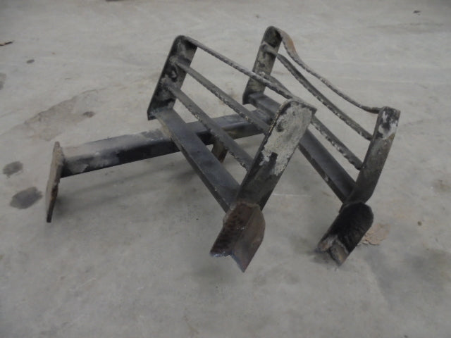 For FORD 545D LH FOOTSTEP