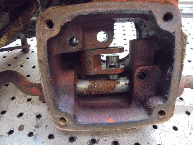 For DAVID BROWN 995 HYDRAULIC QUADRANT ASSEMBLY - SPARES