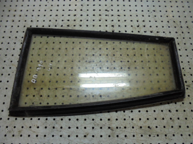 For DAVID BROWN 1390 LH LOWER FRONT GLASS & RUBBER