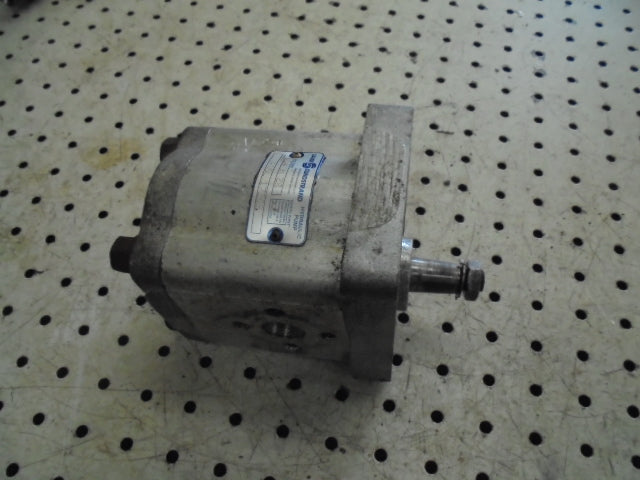 For DAVID BROWN 1490 1390 HYDRAULIC PUMP