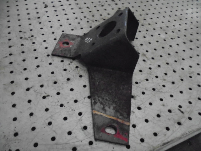For MASSEY FERGUSON 550 POWER STEERING ORBITRAN UNIT MOUNTING BRACKET