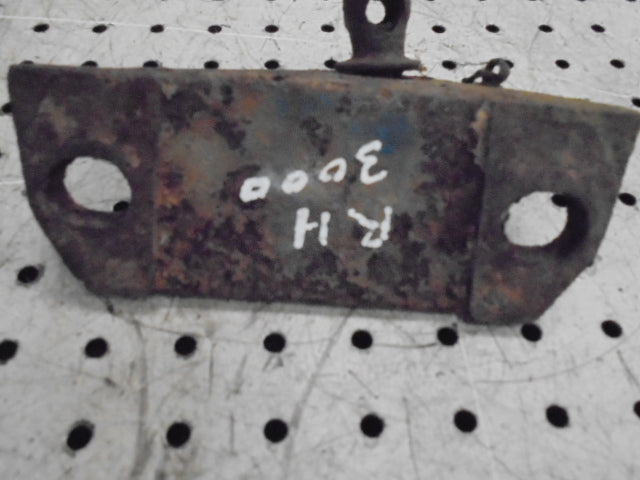 For FORD 3000 RH HYDRAULIC ARM STABALISER BRACKET