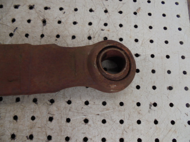 For IH 434 RH REAR HYDRAULIC ARM