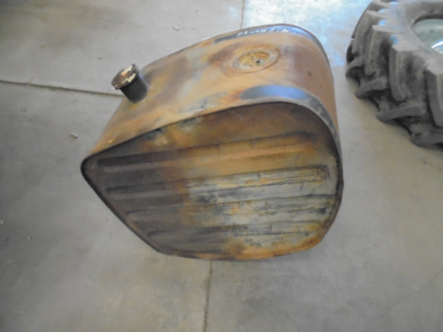 For DAVID BROWN 996 DIESEL TANK (Q cab)