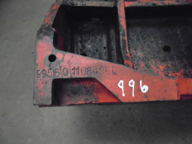 For DAVID BROWN 990 995 996 FRONT AXLE MOUNTING BOULSTER