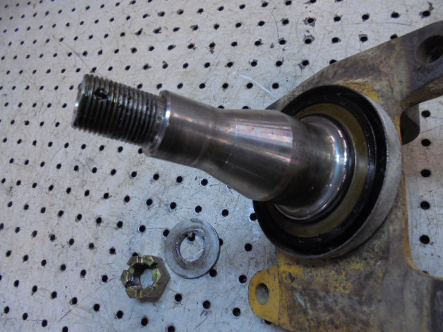 For FORD 545D 550 2wd LH STUB AXLE