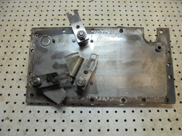For CASE 4240/4230 GEARBOX TOP COVER PLATE