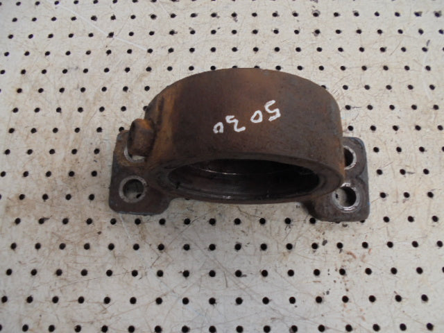 For FORD 5030 4wd CARRERO 707 FRONT AXLE BEAM TO BOULSTER PIVOT BRACKET