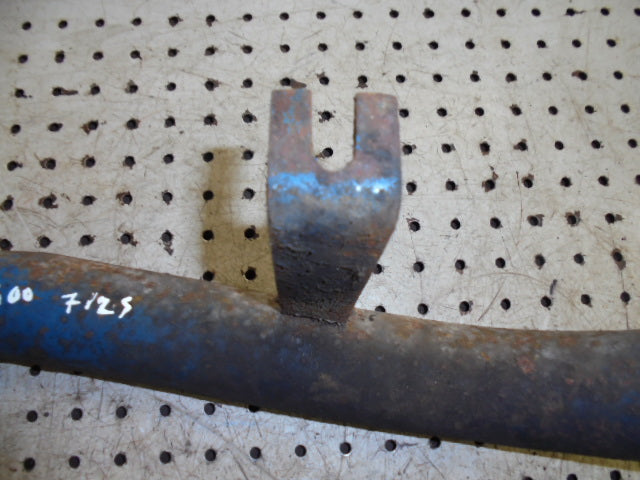 For FORD 4600 AIR INTAKE PIPE FROM MANIFOLD TO AIR CLEANER BOX