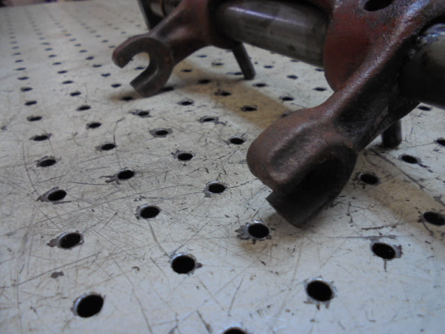 For CASE 4240/4230 CLUTCH THRUST BEARING FORK & SHAFT