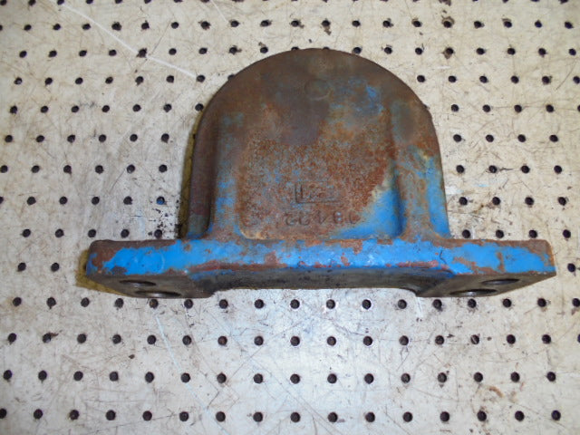 For FORD 5030 4wd CARRERO 707 FRONT AXLE BEAM TO BOULSTER PIVOT BRACKET