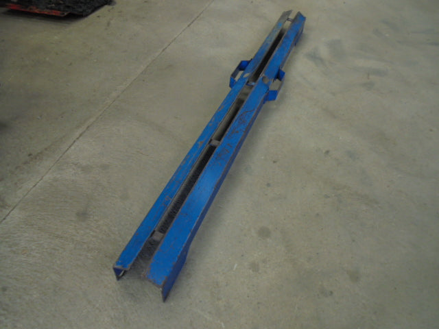 For FORD 5030 4wd PROPSHAFT GUARD good condition