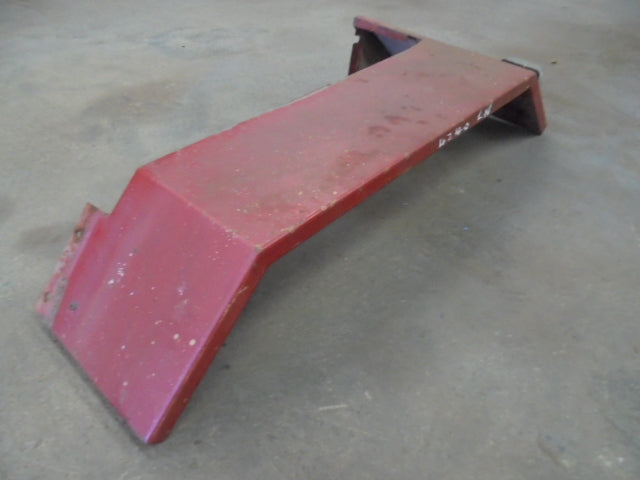 For CASE 4240 LP CAB LH REAR HALF REAR WING	