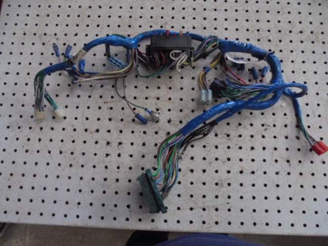 Ford 5610 6610 (LP Cab) Dash Wiring Loom And Fuse Box