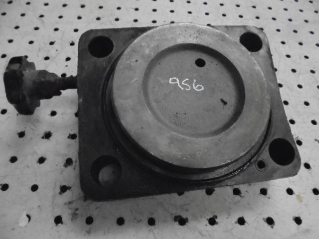 For CASE IHC 956 HYDRAULIC LIFT CYLINDER OUTER END CAP