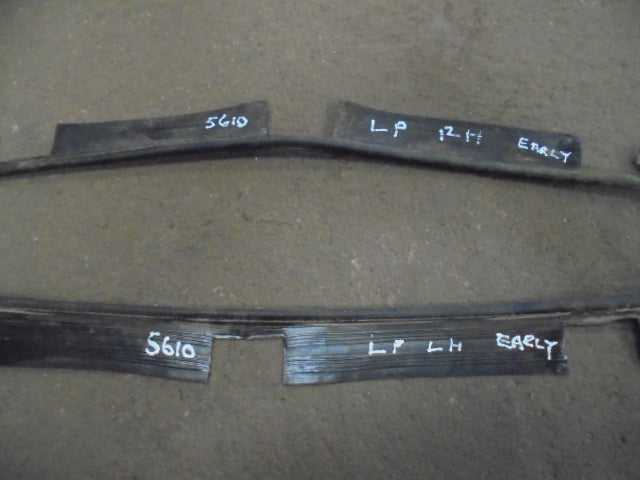 For FORD 5610 6610 L.P. CAB MUDGUARD SEALING STRIPS (early cab)