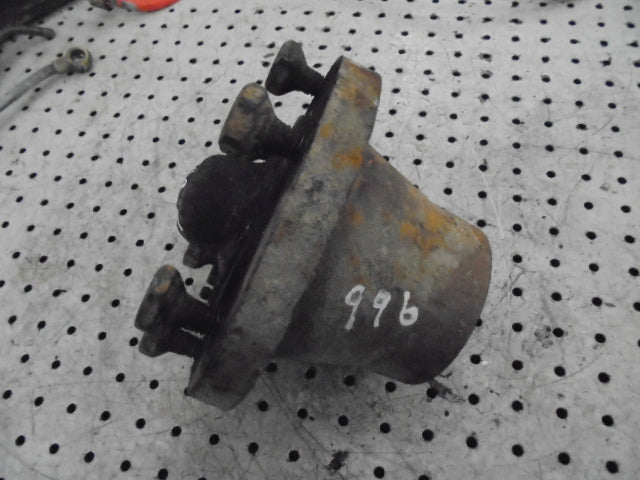 For David Brown 990 995 996 FRONT WHEEL HUB