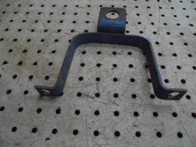 For FORD 5610 6610 7610 TRAILER BRAKE COUPLING RETAINING BRACKET