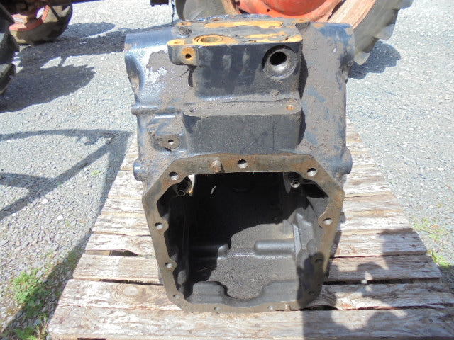 For NEW HOLLAND 6070 50K REAR AXLE CENTRE HOUSING 