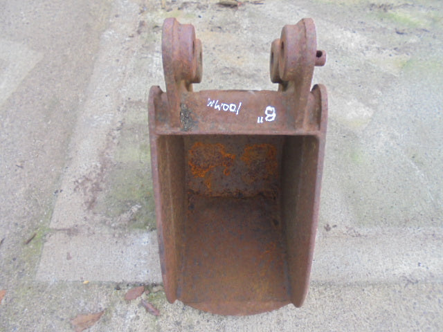 For JCB 801 MINI DIGGER 8" BUCKET with 25mm PINS	