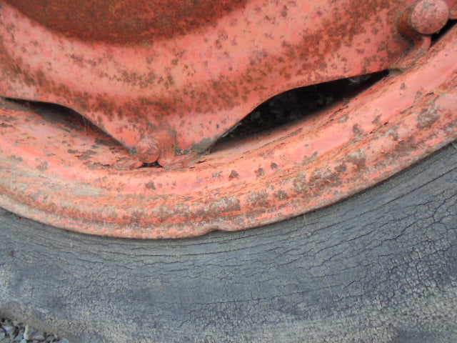 For DAVID BROWN 995 996 1390 13.6 X 36 REAR WHEELS & TYRES PAIR