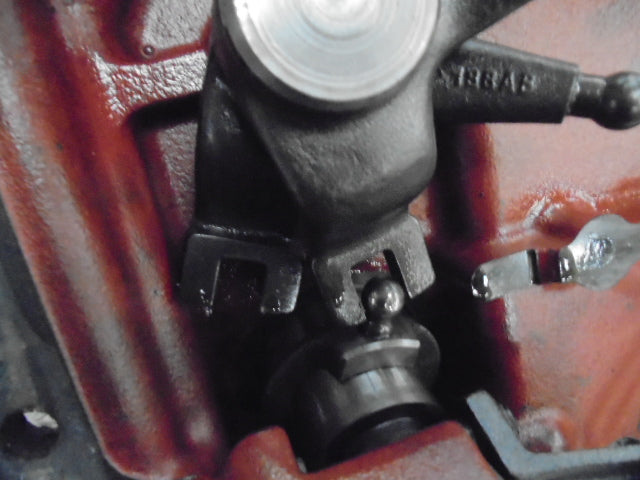 For FORD 6610 GEARBOX SELECTOR COVER WITH SELECTOR MECHANISM 'H' PATTERN