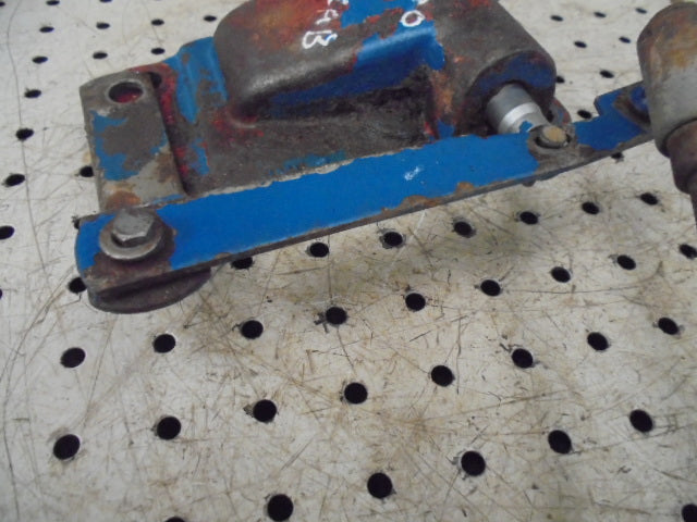 For FORD 4600 4610 HYDRAULIC ISOLATOR VALVE ASSEMBLY