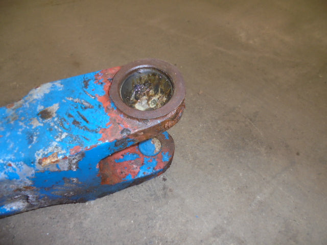 For FORD 5610 6610 4wd RH FRONT AXLE CASING ZF APL 335