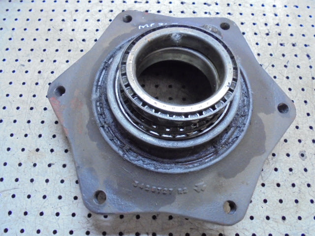 For MASSEY FERGUSON 365 390 4wd FRONT WHEEL HUB