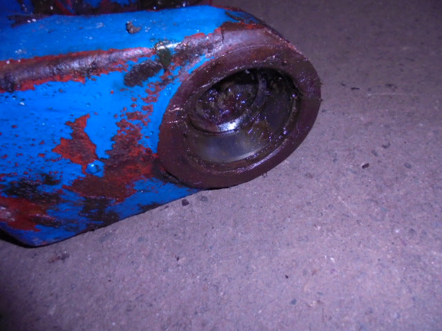 For FORD 5610 6610 4wd LH FRONT AXLE CASING ZF APL 335