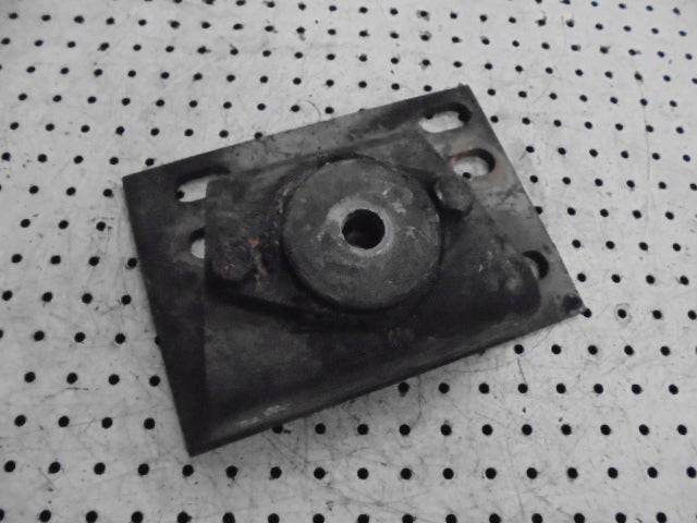 For MASSEY FERGUSON 390 RH REAR CAB MOUNTING BRACKET